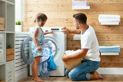 6 tipov ako ušetriť elektrickú energiu pri praní