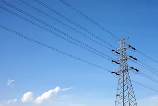 Dodávať plyn a elektrinu domácnostiam chce ďalšia firma | webnoviny.sk